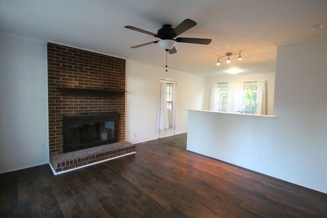 Foto del edificio - Exclusively offered by MUSE REALTY, LLC