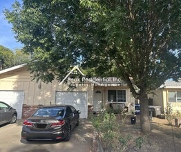Building Photo - 2715 La Loma Dr