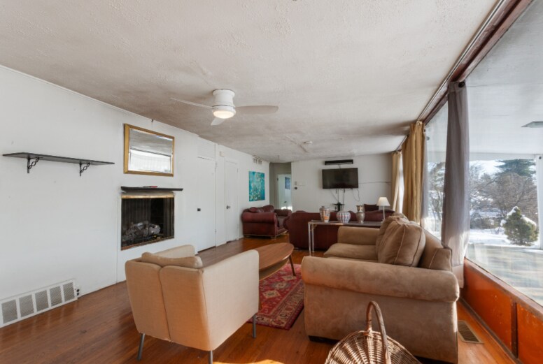 1 Redwood Rd, Lafayette Hill, PA 19444 House Rental in Lafayette Hill