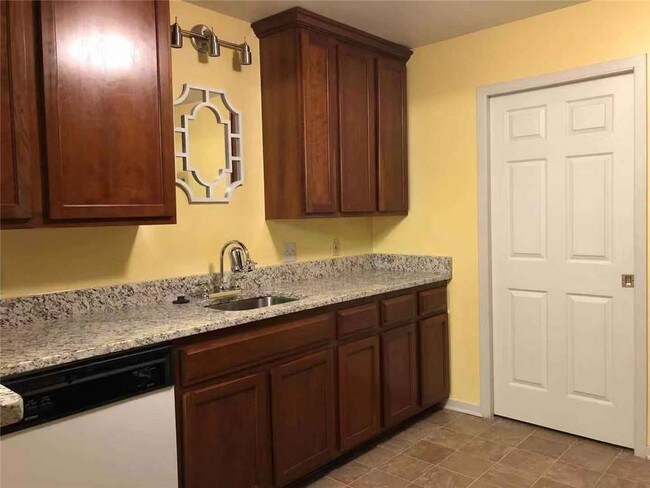 Building Photo - 177 Barrington Cir