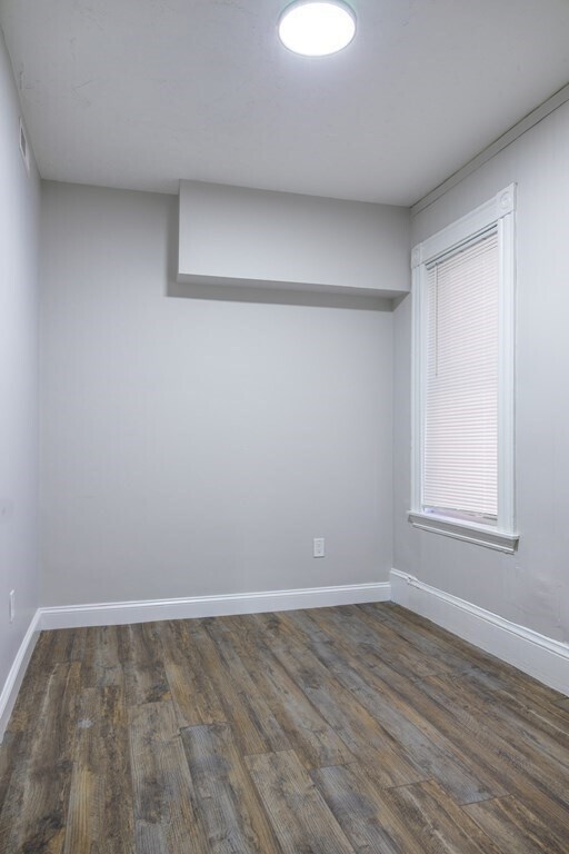 Foto del edificio - 626 E 6th St