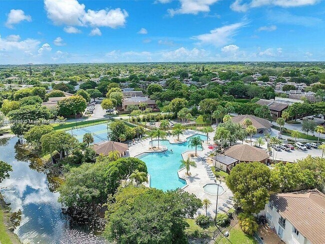 Foto del edificio - 6455 SW 116th Pl