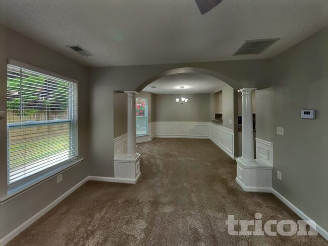 Building Photo - 111 Darbys Run Way