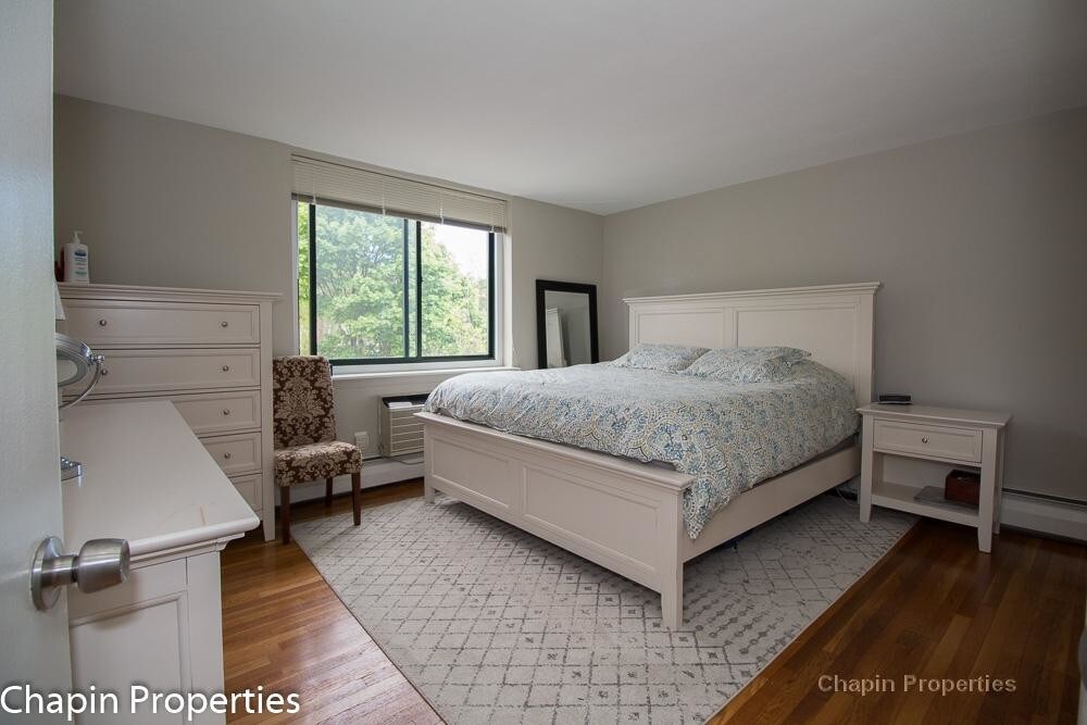 Foto principal - 519 Washington St