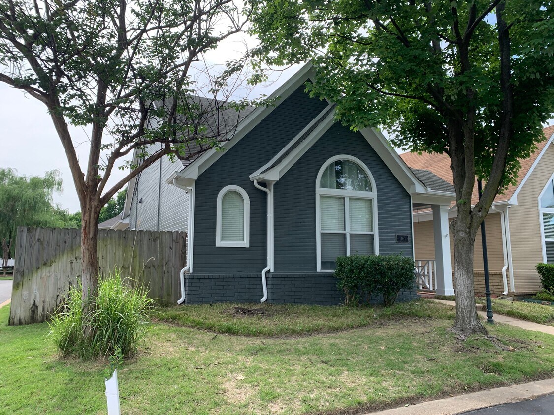 Front View - 1161 Misty Isle Drive