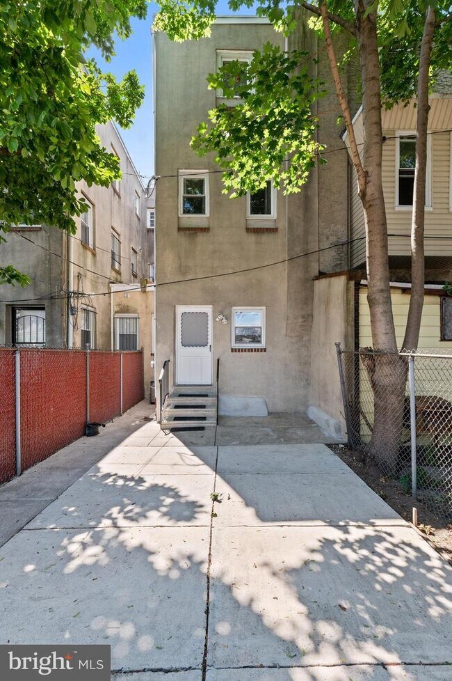 Foto del edificio - 609 N 34th St