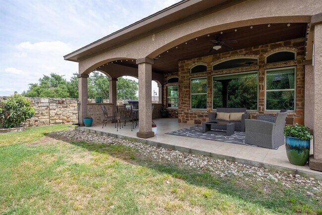 Building Photo - 264 Swallowtail Dr