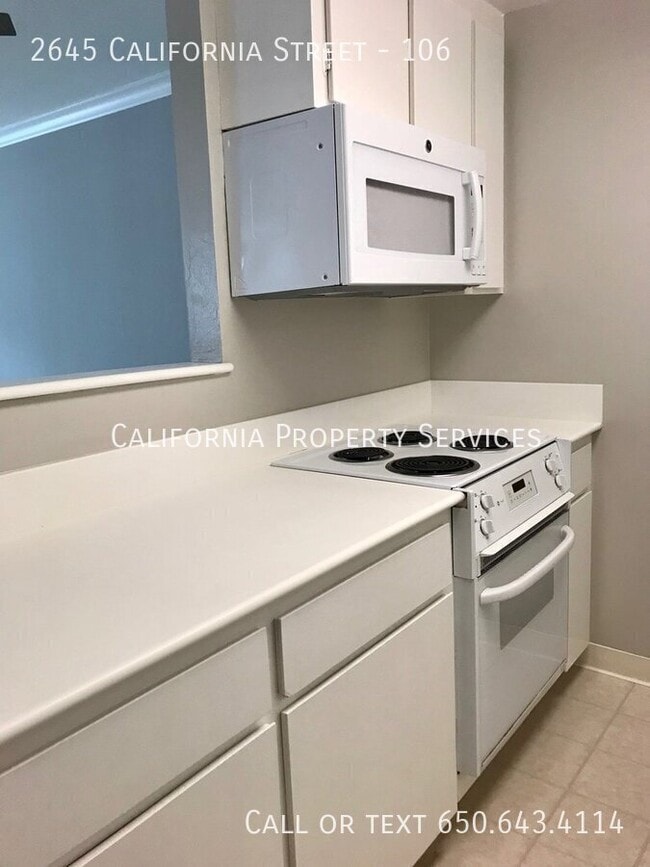 Building Photo - The Camille Apartments