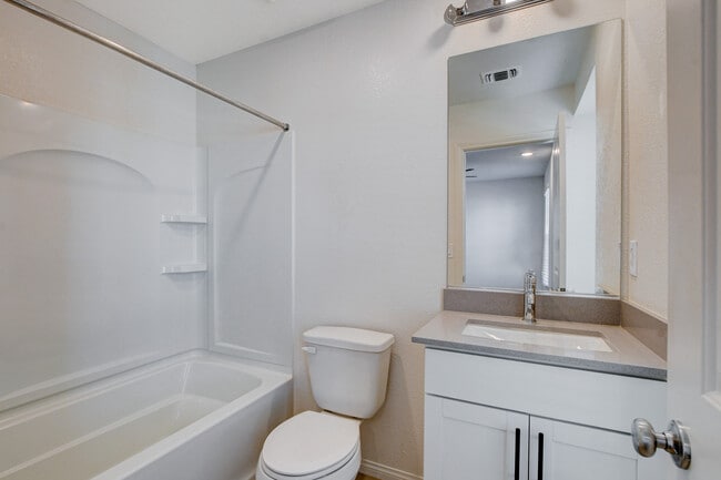 Building Photo - 8439 Vacarez Dr