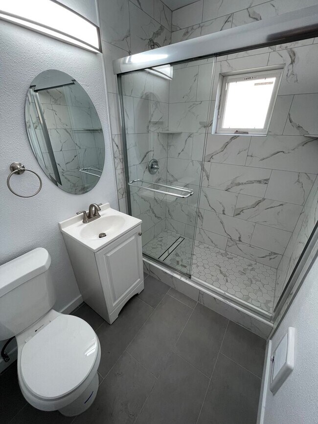 Foto del edificio - Fully remodeled house in North Park