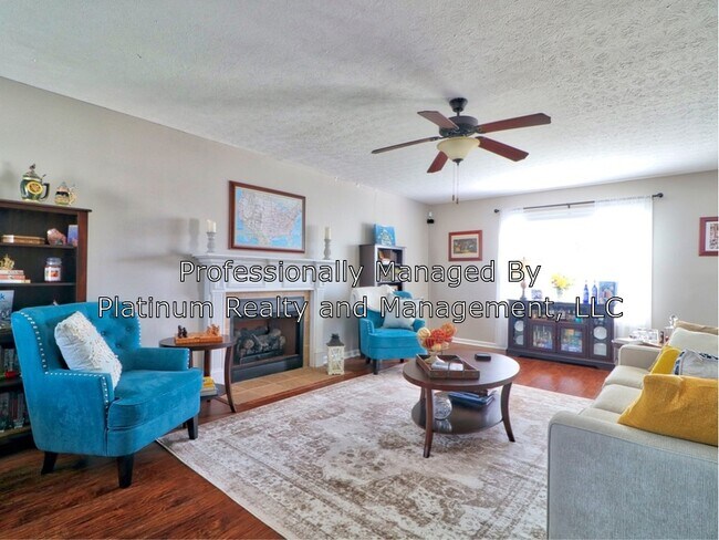 Building Photo - 3582 Southwood Dr