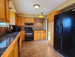 Foto del edificio - 3312 Chetwood Dr