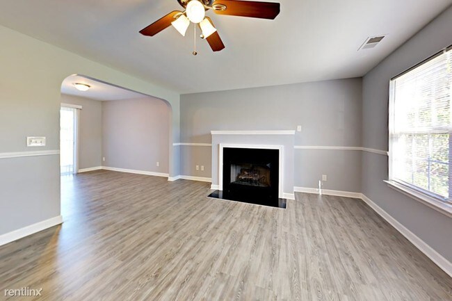 Building Photo - 1232 Helms Rd