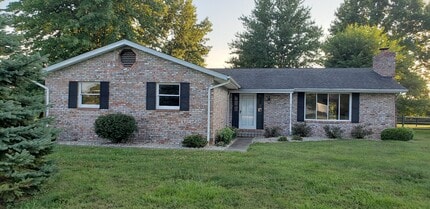 Building Photo - 2040 Megrue Dr