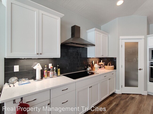 Building Photo - 3 br, 2 bath House - 3123 Carefree Loop