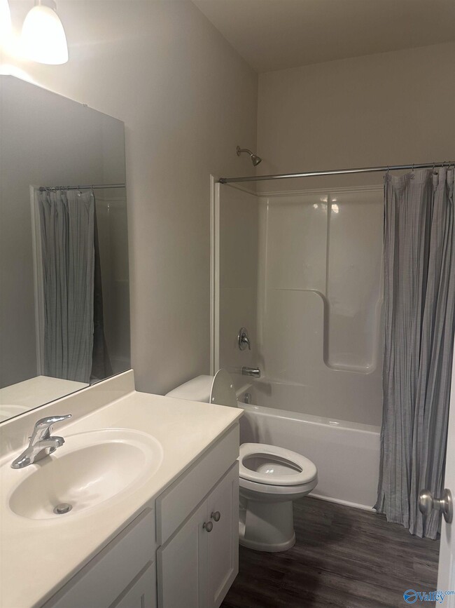 Building Photo - 109 Fern Valley Ct NW
