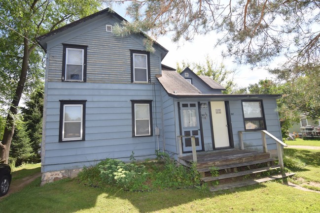Building Photo - 507 Swanke St