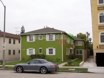 Building Photo - 11154 Morrison Ave