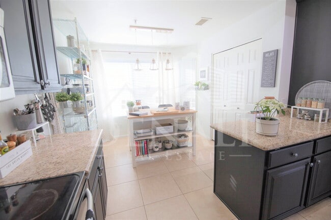 Foto del edificio - 14203 N 101st St