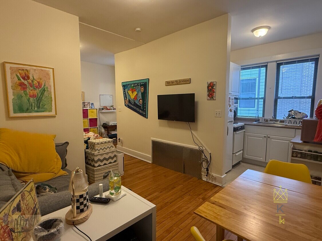 Foto principal - 126 Babcock St