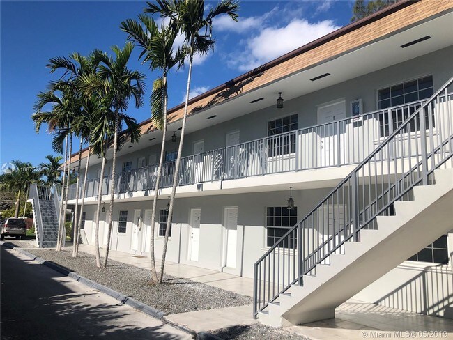 Foto del edificio - 12135 NE 5th Ave