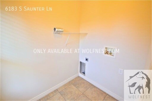 Building Photo - No Security Deposit Option! Lovely 3 Bedro...