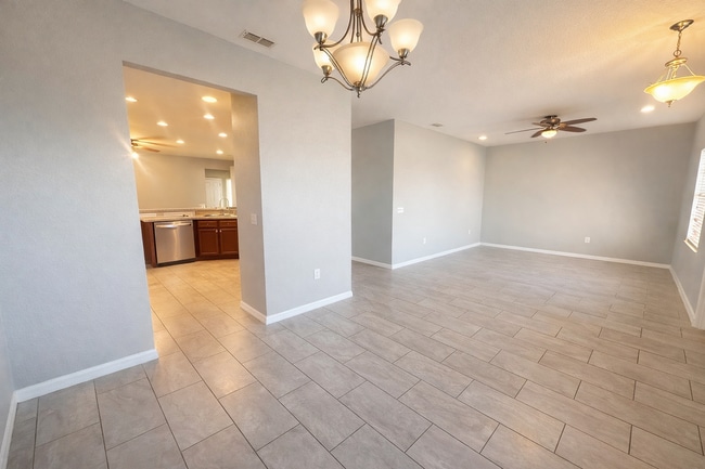 Building Photo - Newly Renovated 4-Bedroom Home Near Lake Shipp – Winter Haven