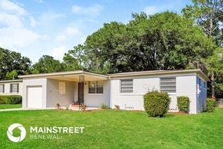 Building Photo - 5805 Norde Dr E