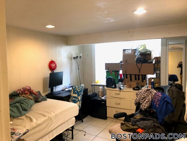 Foto del edificio - 3 Ridgemont St