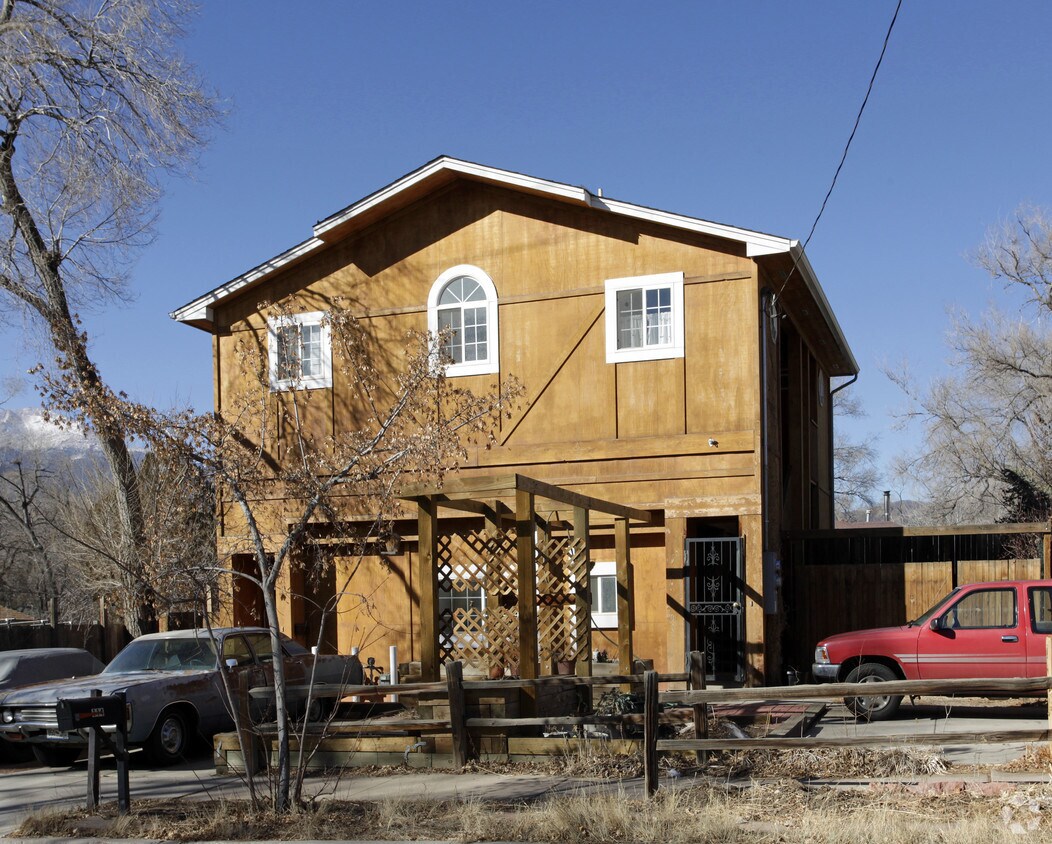 Building Photo - 114 N 28th St