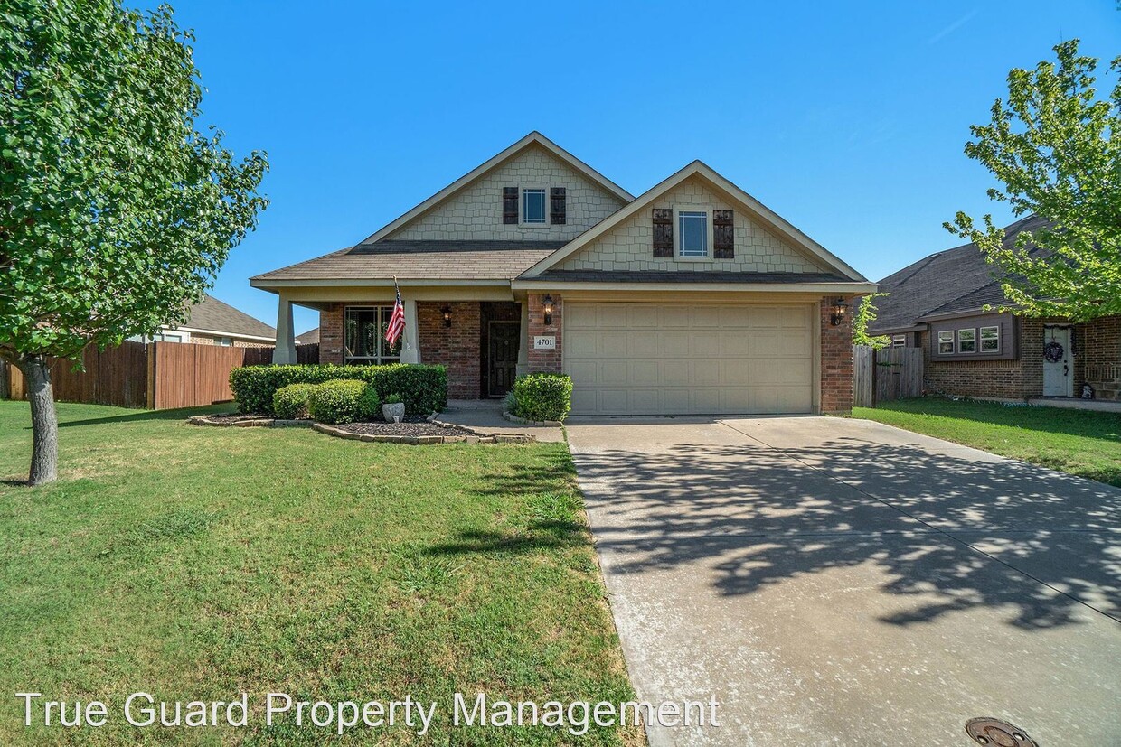 Primary Photo - 3 br, 2 bath House - 4701 Sailboat Dr.