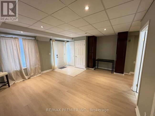 Building Photo - 3055 Finch Ave W