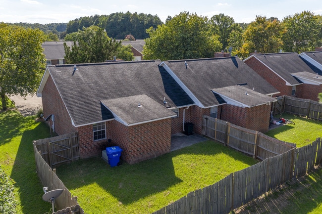 Building Photo - 2606 Boone Ct