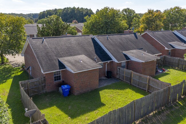 Foto del edificio - 2606 Boone Ct