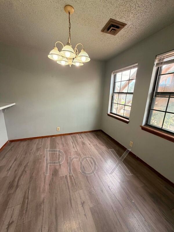 Foto del edificio - 910-912 S Connecticut Ave