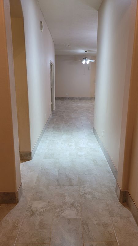 Building Photo - 12930 Echo Landing Dr