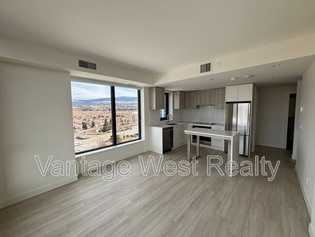 Building Photo - 3699-3699 Capozzi Rd