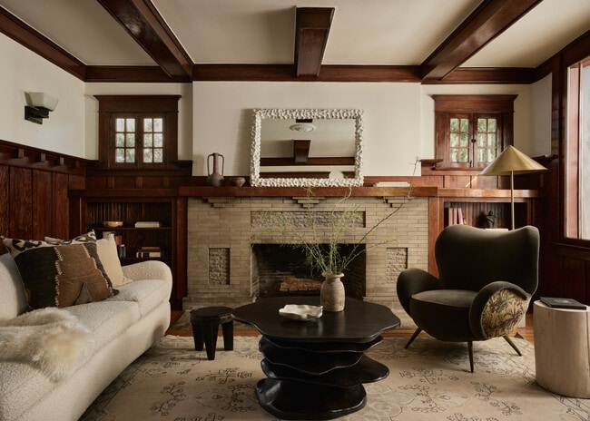 Building Photo - 2606 W Ave 30