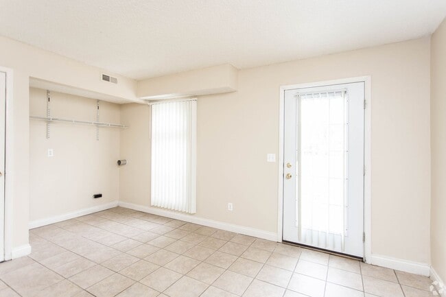 Foto del edificio - 4215 Appian Way W