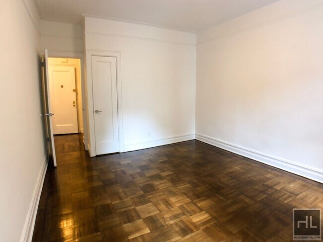 Foto del edificio - EAST 88 STREET