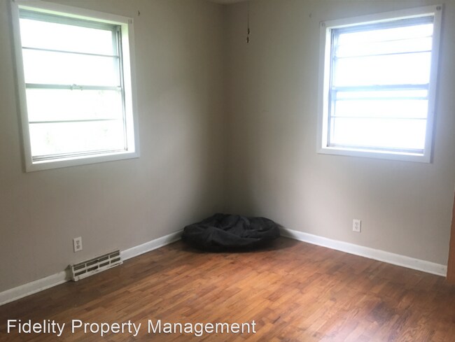 Building Photo - 2 br, 1 bath House - 1105 N Prospect Ave