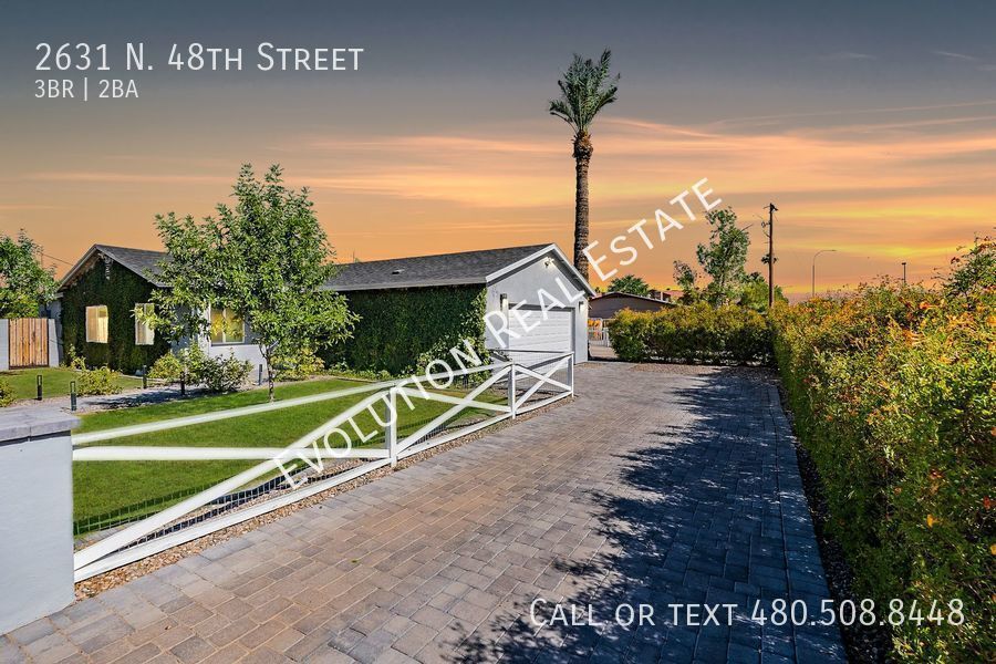 Primary Photo - 3 Bedroom Beauty in Arcadia!