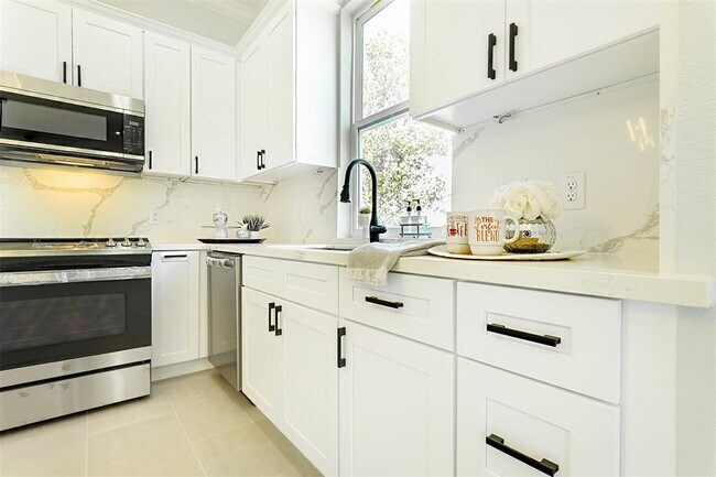 Foto del edificio - 5020 Sayers St