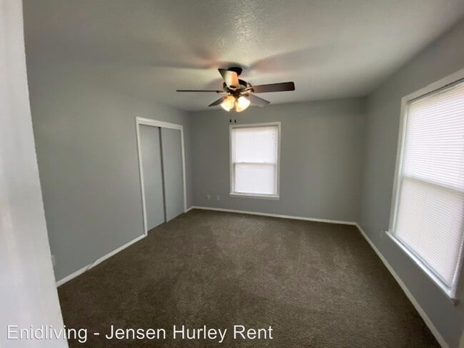 Building Photo - 3 br, 1 bath House - 2928 N Washington