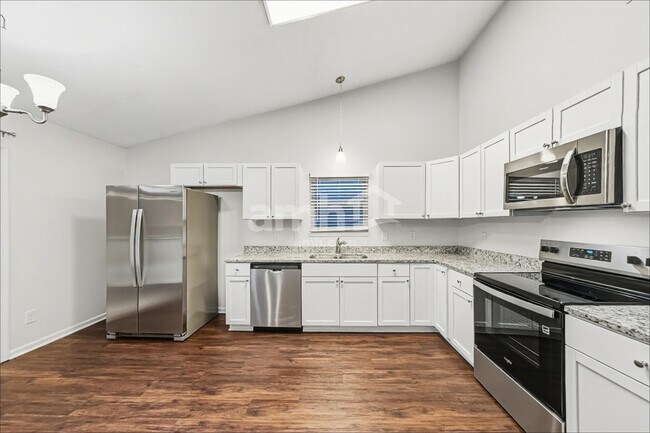 Building Photo - 1273 Audubon Dr