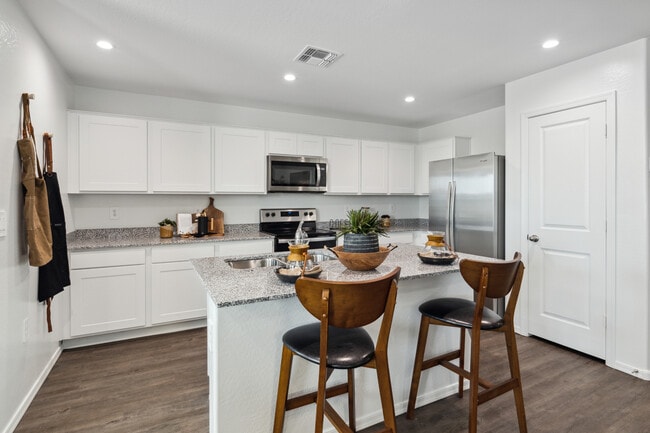 Building Photo - Solana Place at Carlton Commons