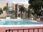 Foto principal - 9411 SW 4th St