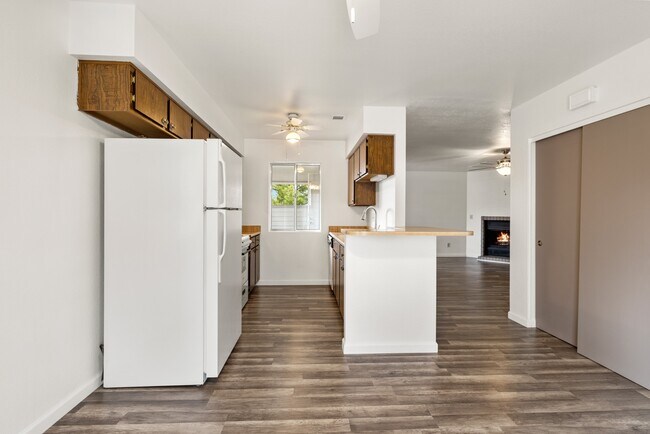Foto del edificio - 3171 Shoshone Dr