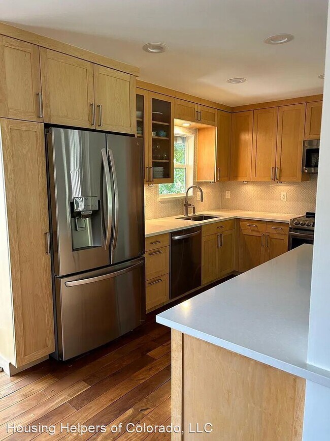 Building Photo - 4 br, 2 bath House - 2550 Woodstock Place