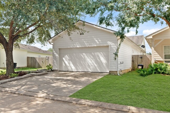Foto del edificio - 21307 Snowblossom Ln